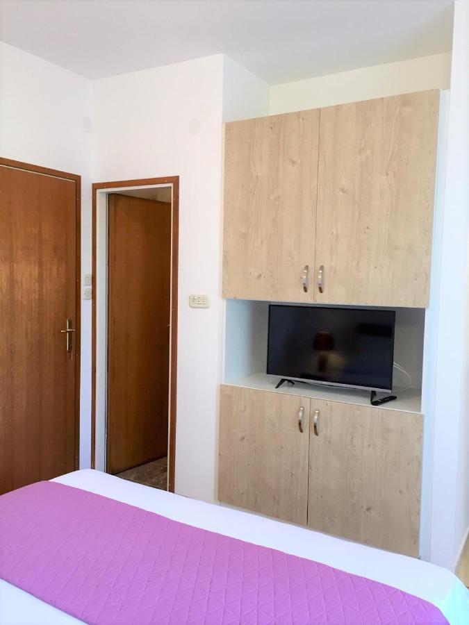 Zlatko Apartments Йезера Екстериор снимка
